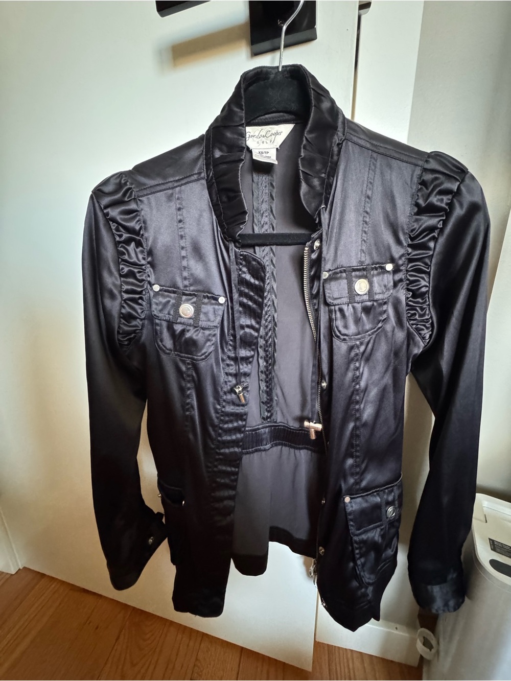 Gordon Cooper Golf Satin Utility Jacket | XS | Black Ruffle Trim | Y2K Style